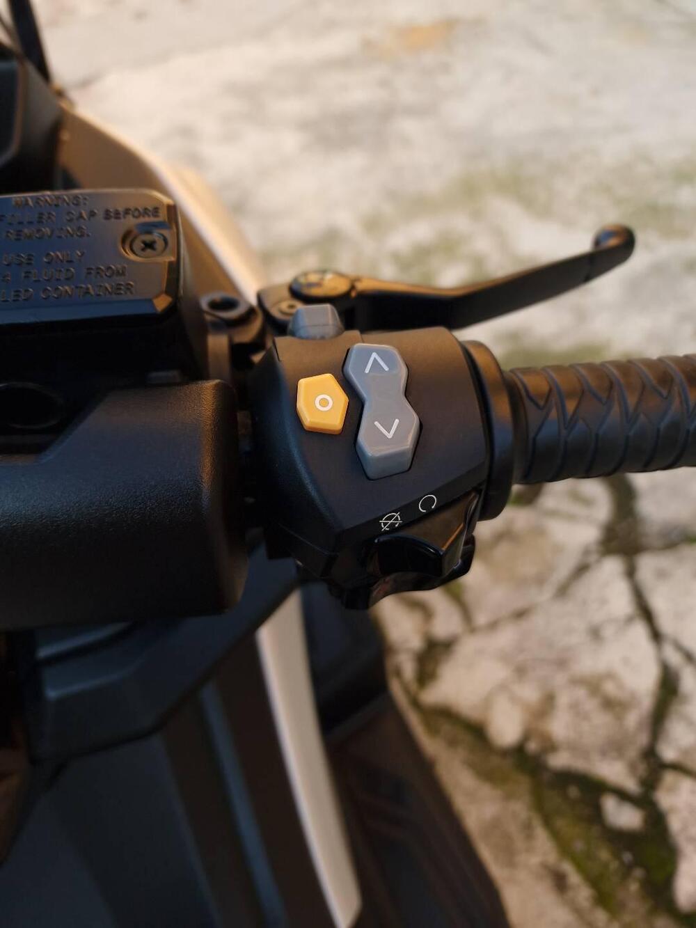 Kymco AK 550 (2017 - 19) (11)