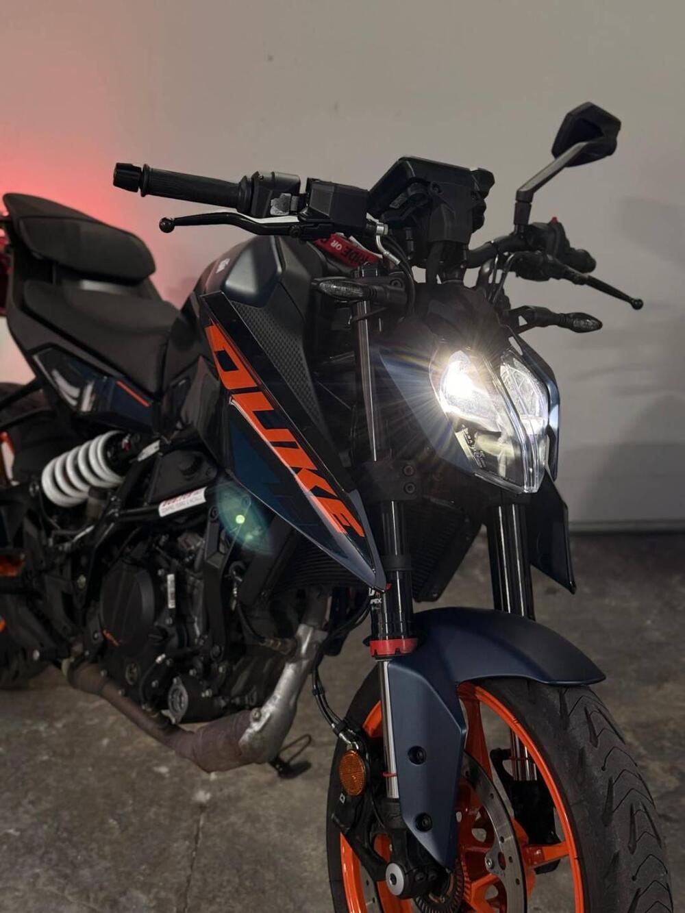 KTM 125 Duke (2024 - 25) (2)