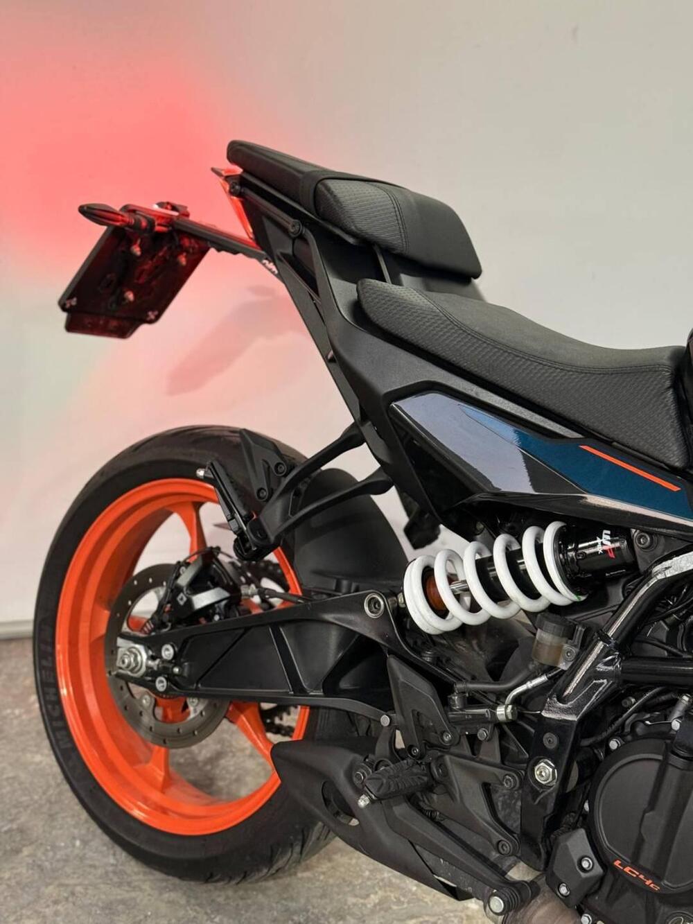 KTM 125 Duke (2024 - 25) (3)