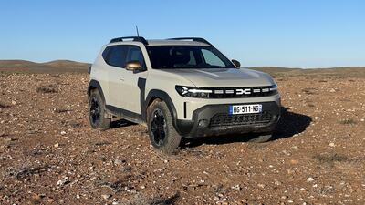 Dacia Duster, la 4x4 che ha tutto: ibrida, GPL, trazione integrale e cambio automatico [VIDEO]