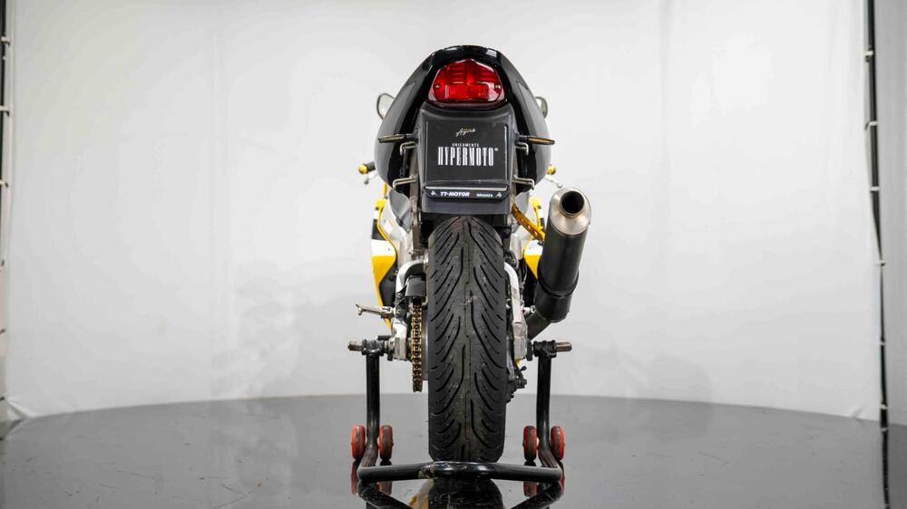 Suzuki GSX R 750 (1999 - 03) (8)