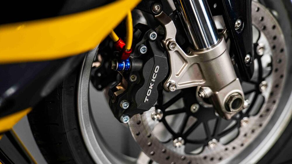 Suzuki GSX R 750 (1999 - 03) (13)