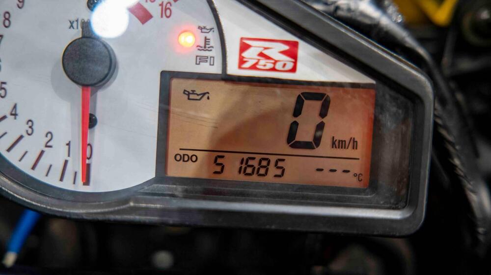 Suzuki GSX R 750 (1999 - 03) (19)