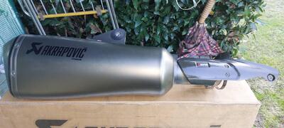 Optional bmw r 1200 rs dal 2015 al 2019 Akrapovic