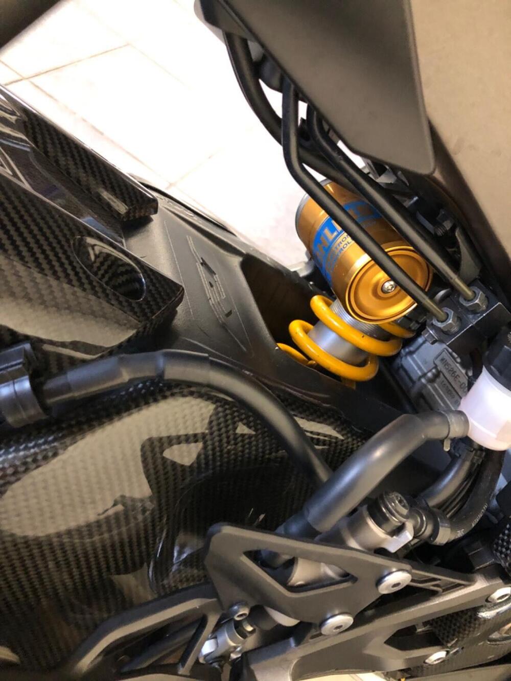 Yamaha YZF R1 60th Anniversary (2015 - 16) (7)