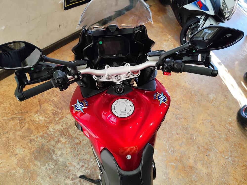 MV Agusta Turismo Veloce 800 Lusso SCS (2021 - 26) (10)