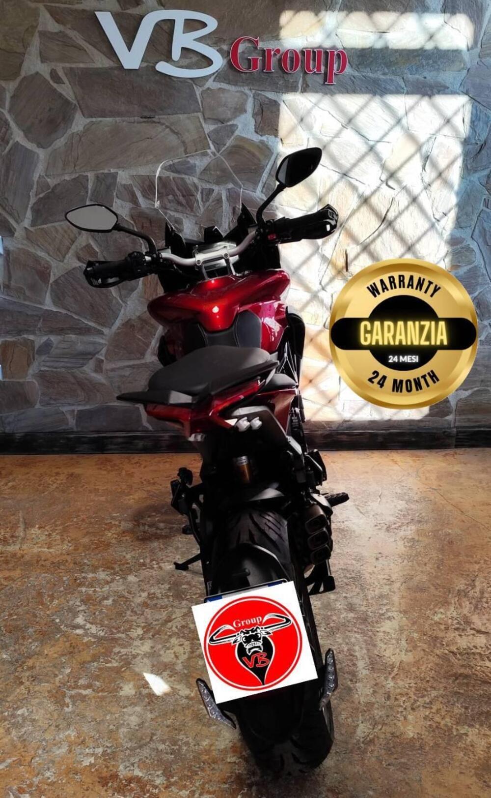 MV Agusta Turismo Veloce 800 Lusso SCS (2021 - 26) (7)