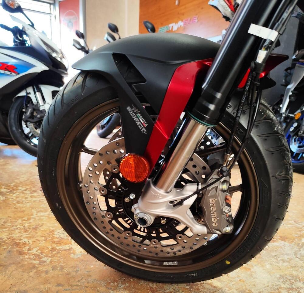 MV Agusta Turismo Veloce 800 Lusso SCS (2021 - 26) (18)