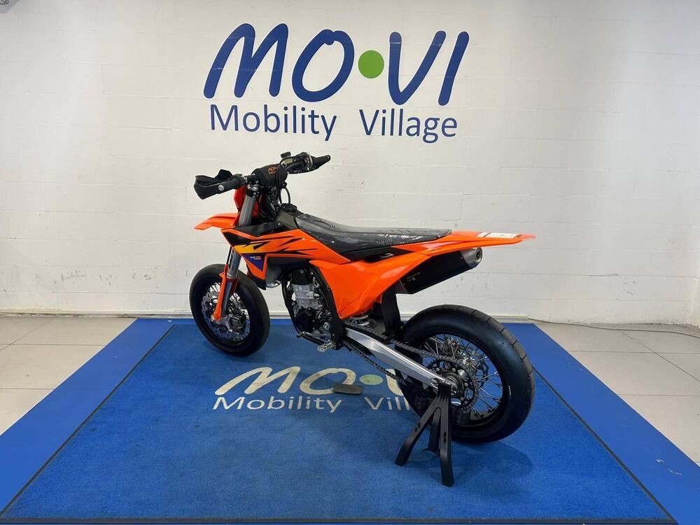 KTM 450 SMR (2026) (4)