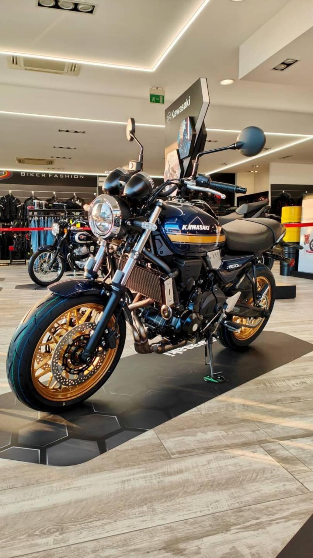 Kawasaki Z 650 RS (2025 - 26) (5)