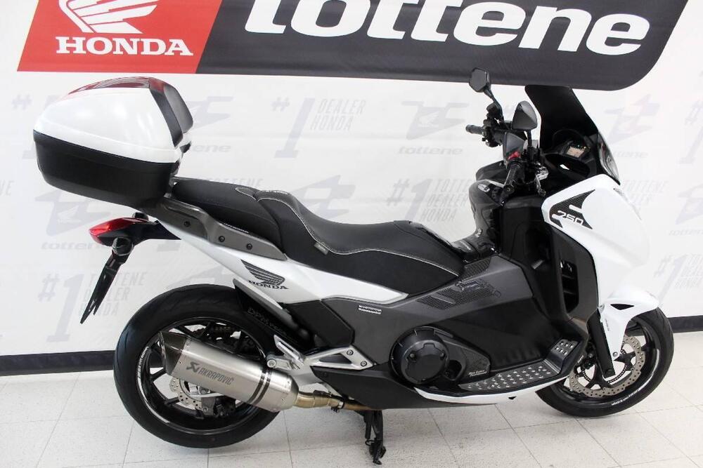 Honda Integra 750 DCT ABS (2014 - 15) (2)