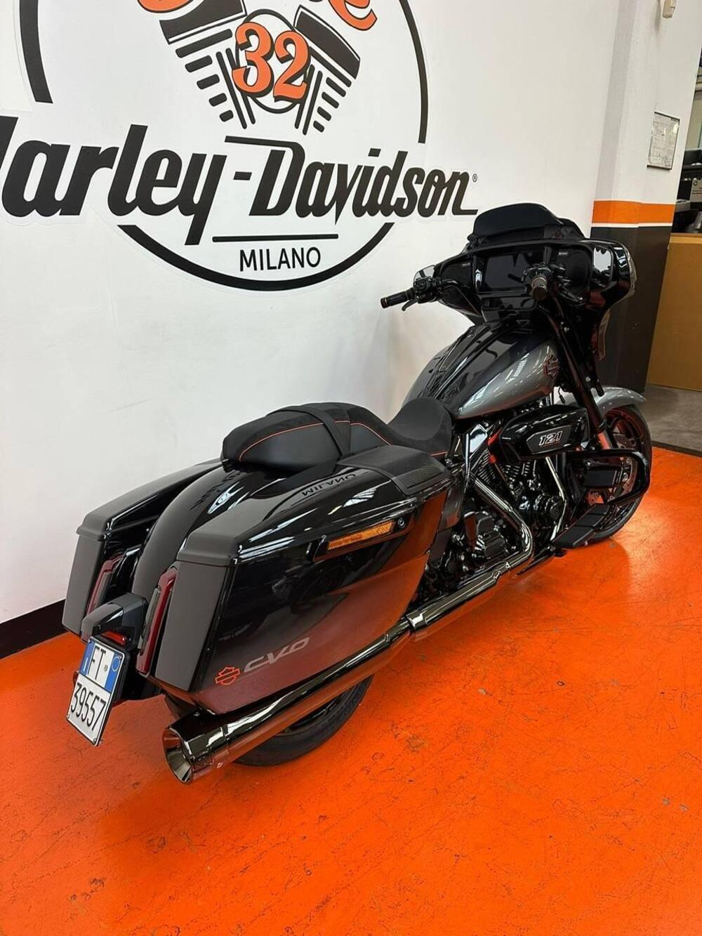 Harley-Davidson CVO Street Glide (2025) (2)