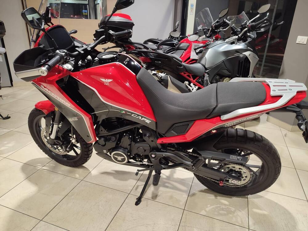 Moto Morini X-Cape 650 (2021 - 25) (7)