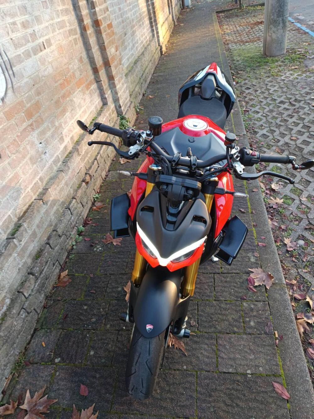 Ducati Streetfighter V4 1100 S (2021 - 22) (5)