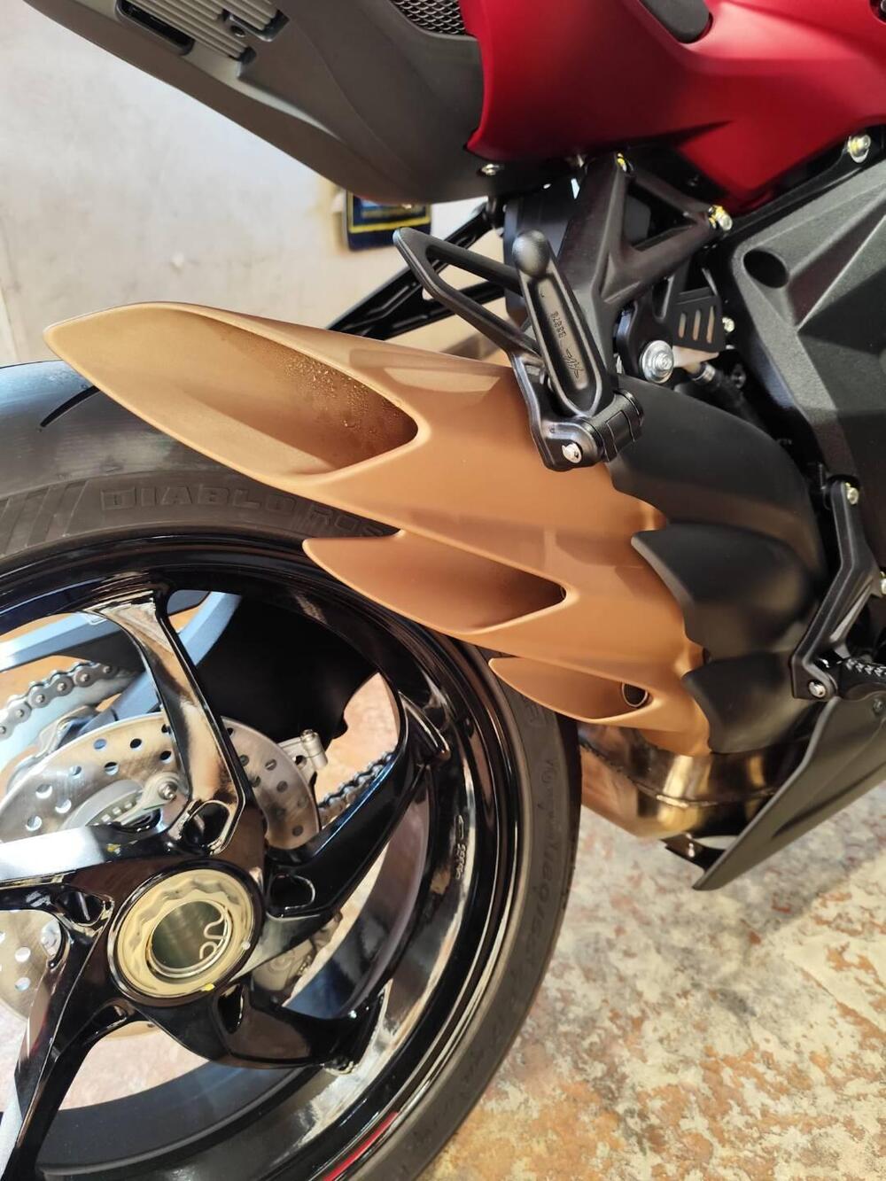 MV Agusta F3 800 RR (2022 - 25) (19)