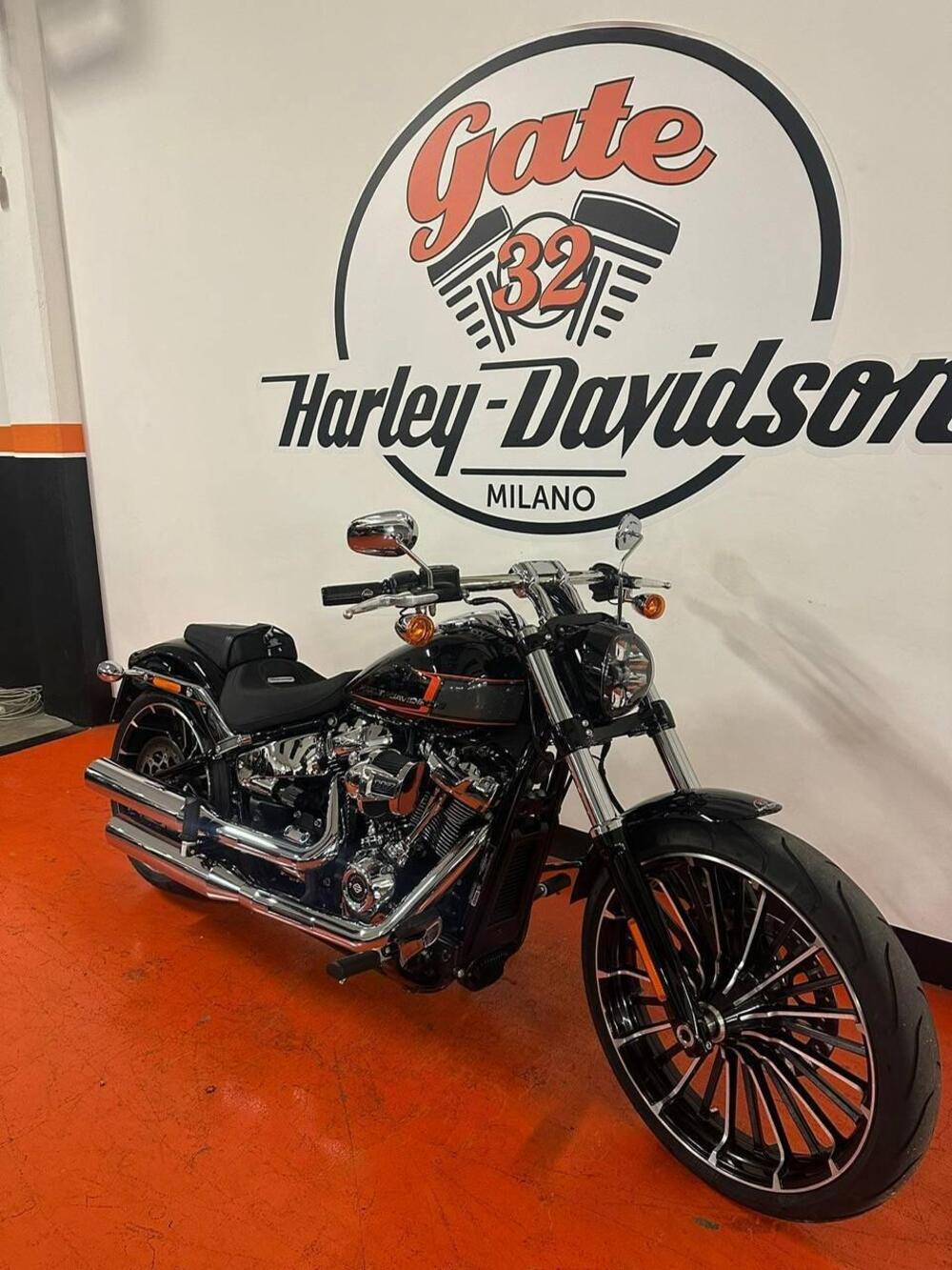 Harley-Davidson Breakout 117 (2023 - 24) (2)
