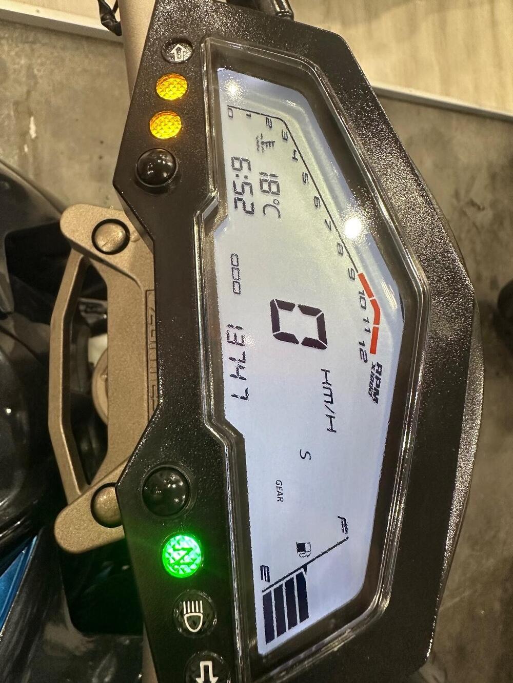 Zontes ZT125-U (2020 - 25) (9)