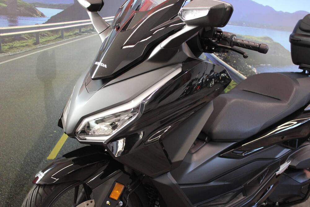 Honda Forza 350 (2025) (8)