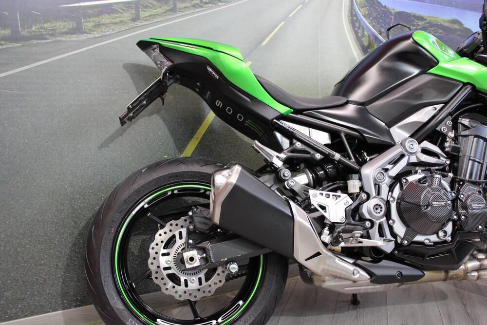 Kawasaki Z 900 (2017 - 18) (15)