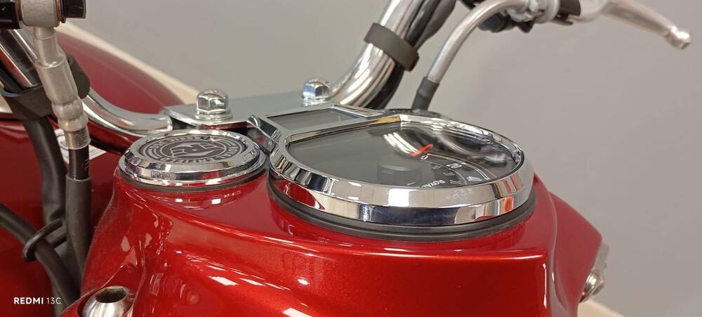 Royal Enfield Classic 350 (2021 - 26) (4)