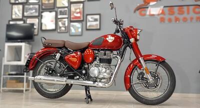 Royal Enfield Classic 350 (2021 - 25) nuova