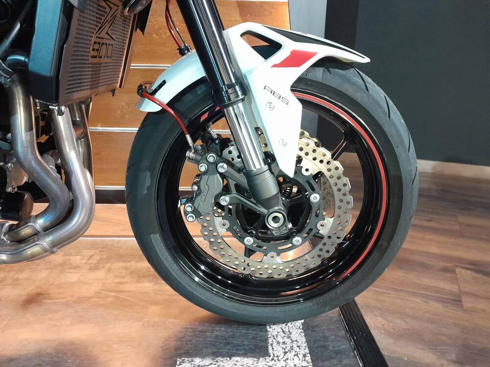 Kawasaki Z 900 (2021 - 24) (11)