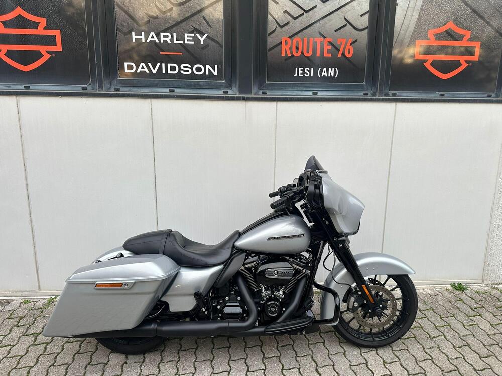 Harley-Davidson 114 Street Glide Special (2019 - 20) - FLHXS