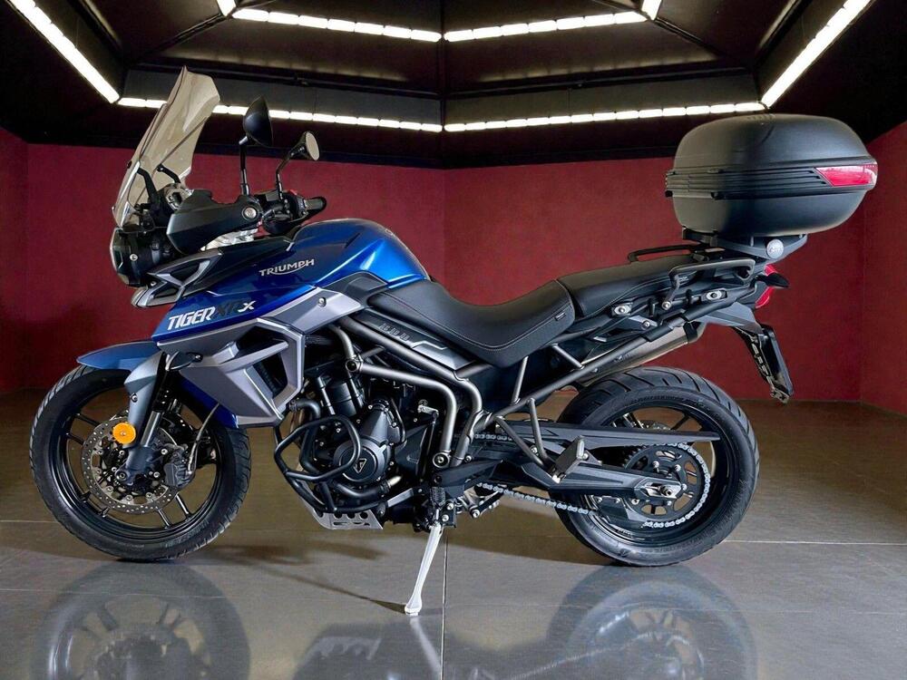 Triumph Tiger 800 XRx (2015 - 17) (2)