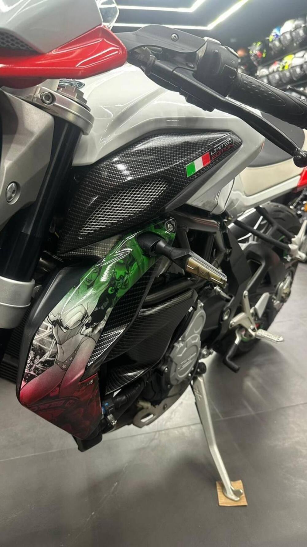 MV Agusta Brutale 800 (2012 - 15) (5)