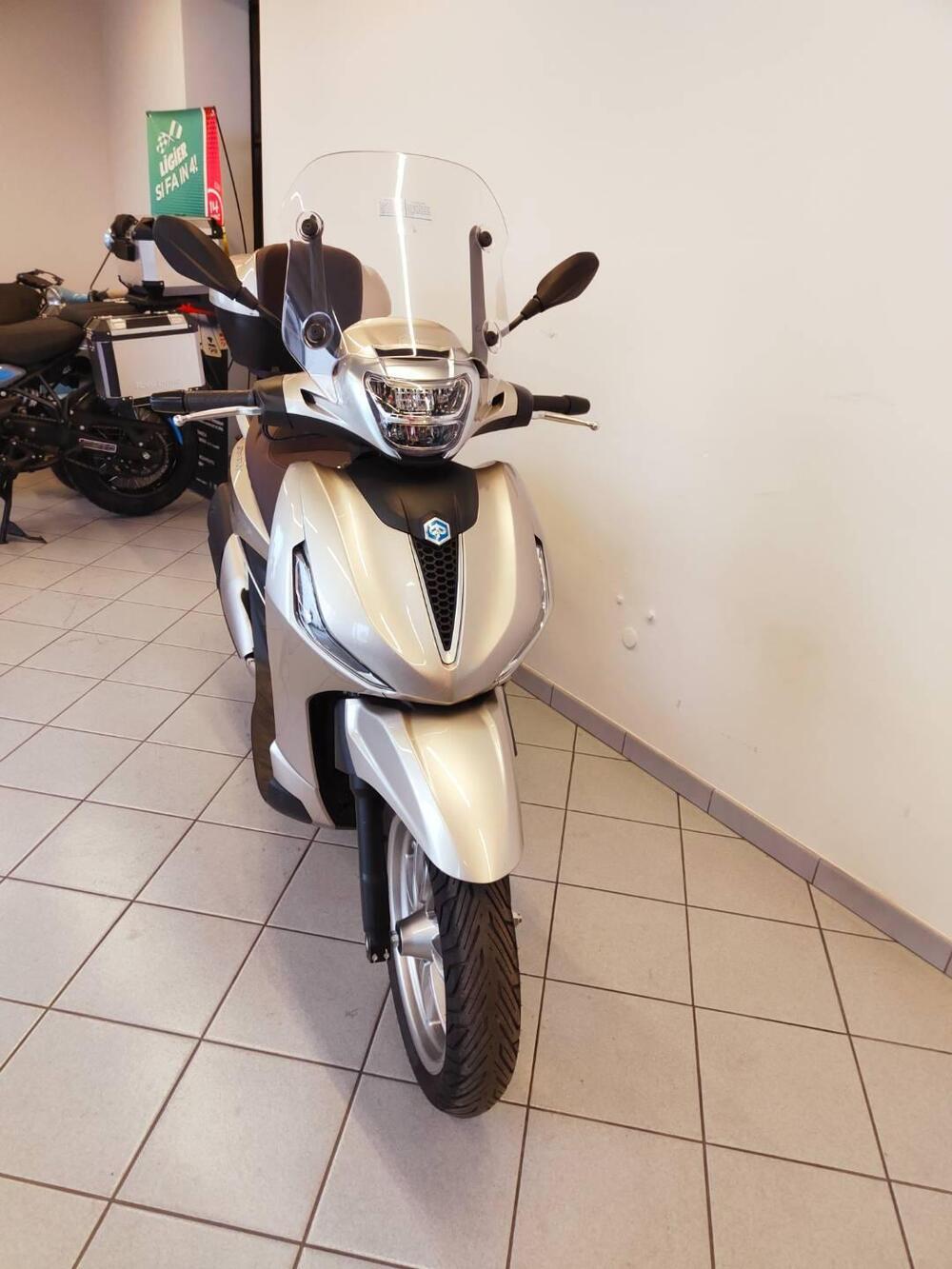 Piaggio Beverly 400 S ABS-ASR (2021 - 24) (6)