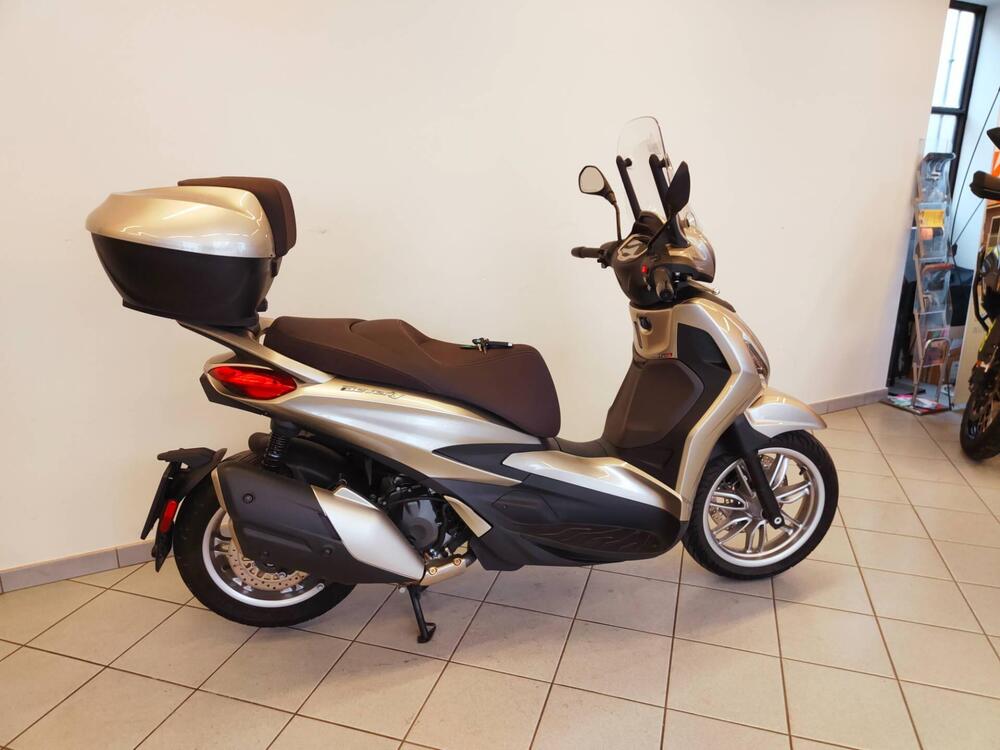 Piaggio Beverly 400 S ABS-ASR (2021 - 24) (7)