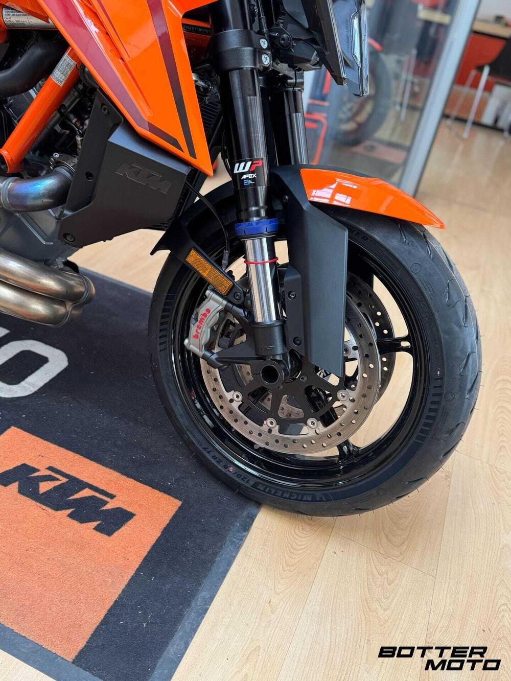 KTM 1390 Super Duke R EVO (2024 - 26) (6)