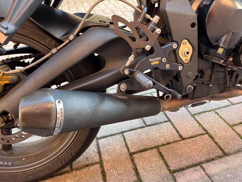 Triumph Street Triple (2007 - 12) (11)