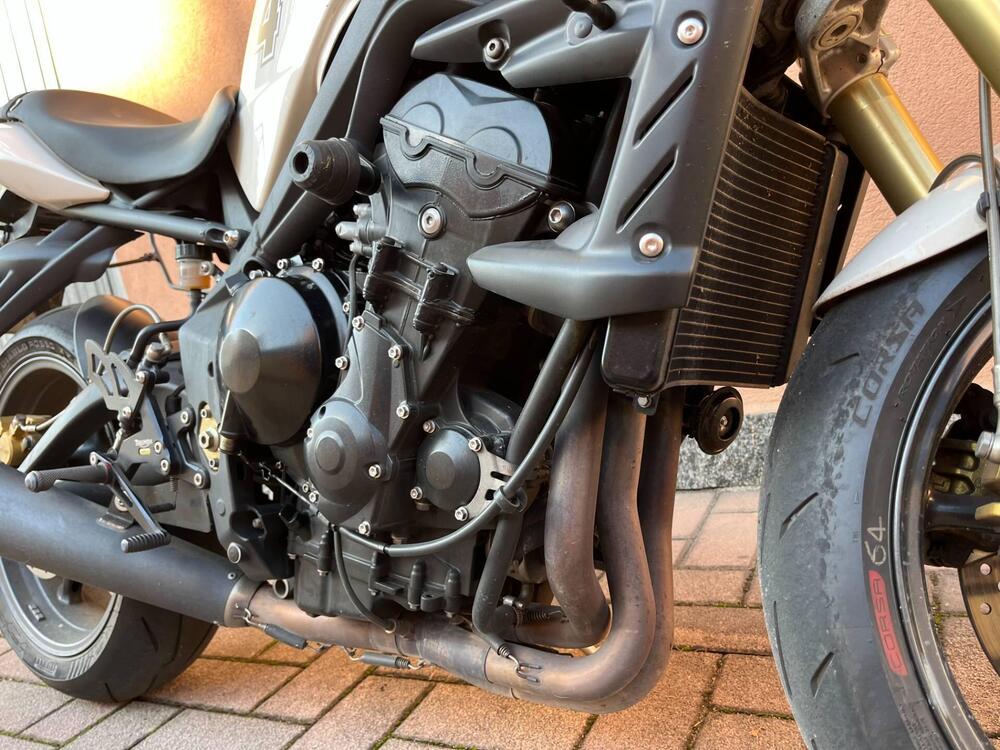 Triumph Street Triple (2007 - 12) (12)
