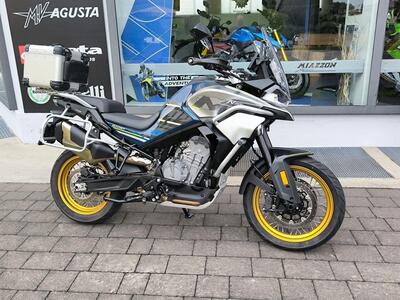 CFMOTO 800MT Touring (2022 - 25) usata