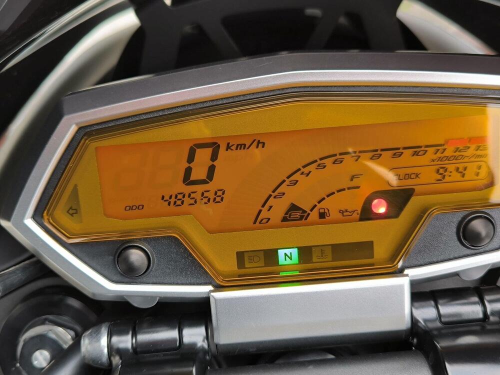 Kawasaki Z 1000 (2010 - 13) (4)