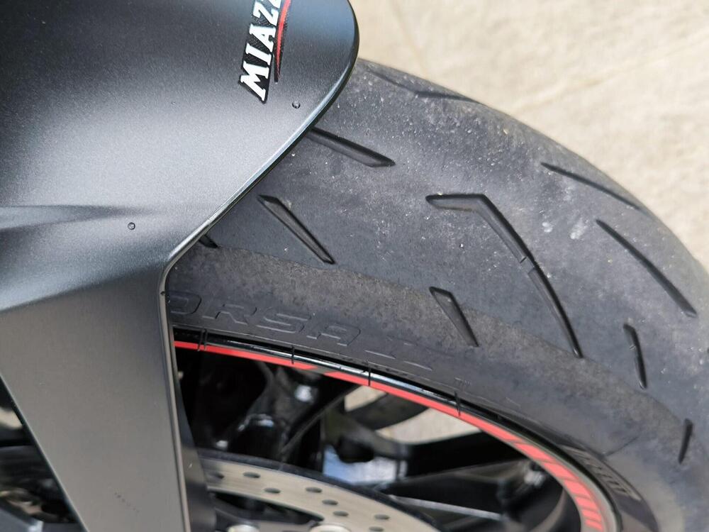 Suzuki GSX-8R (2024 - 26) (15)