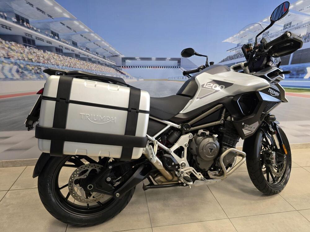 Triumph Tiger 1200 GT Explorer (2022 - 23) (15)