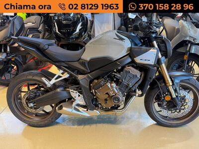 Honda CB 650 R E-Clutch (2024 - 25) nuova