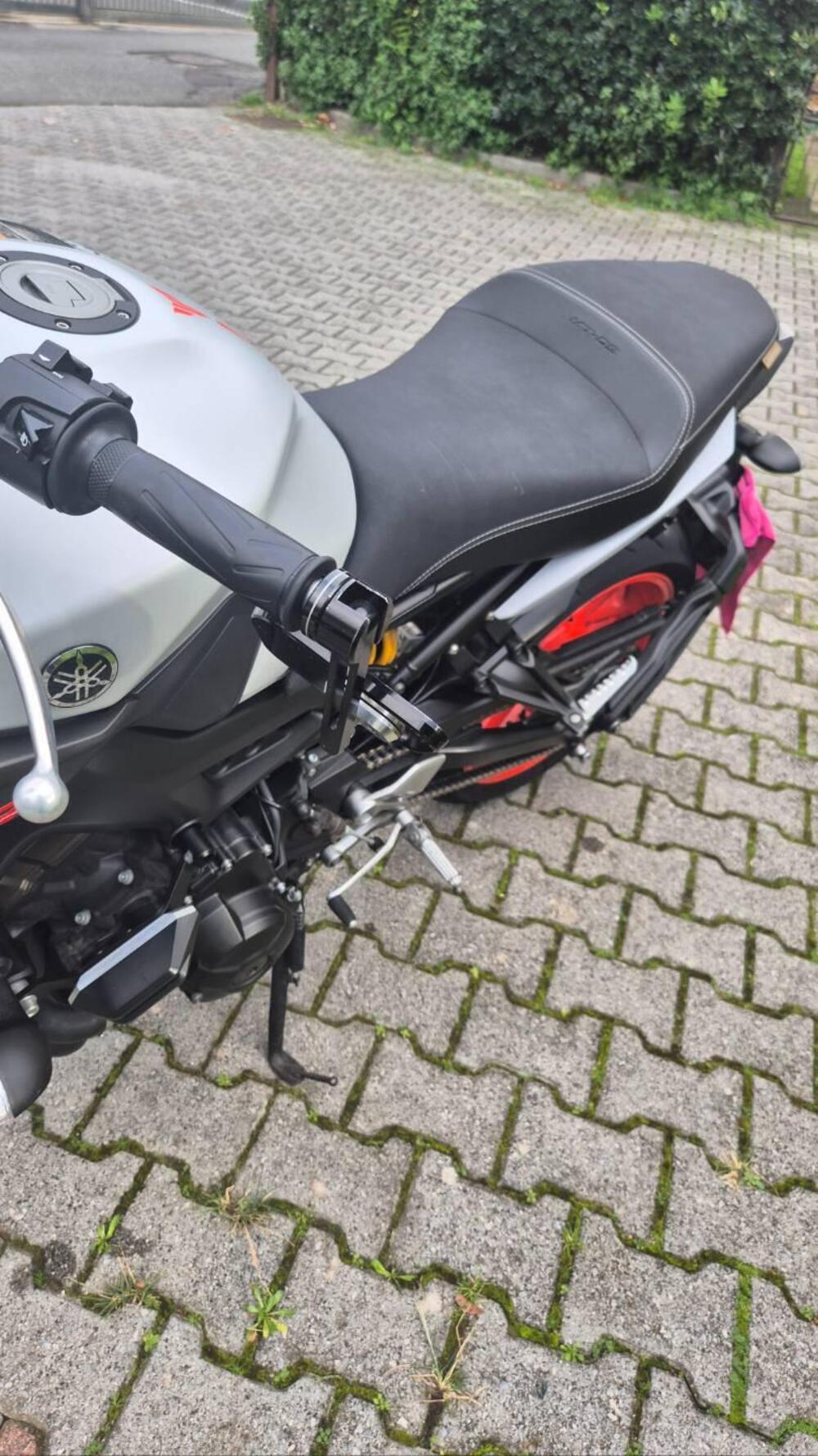 Yamaha MT-09 (2017 - 20) (8)