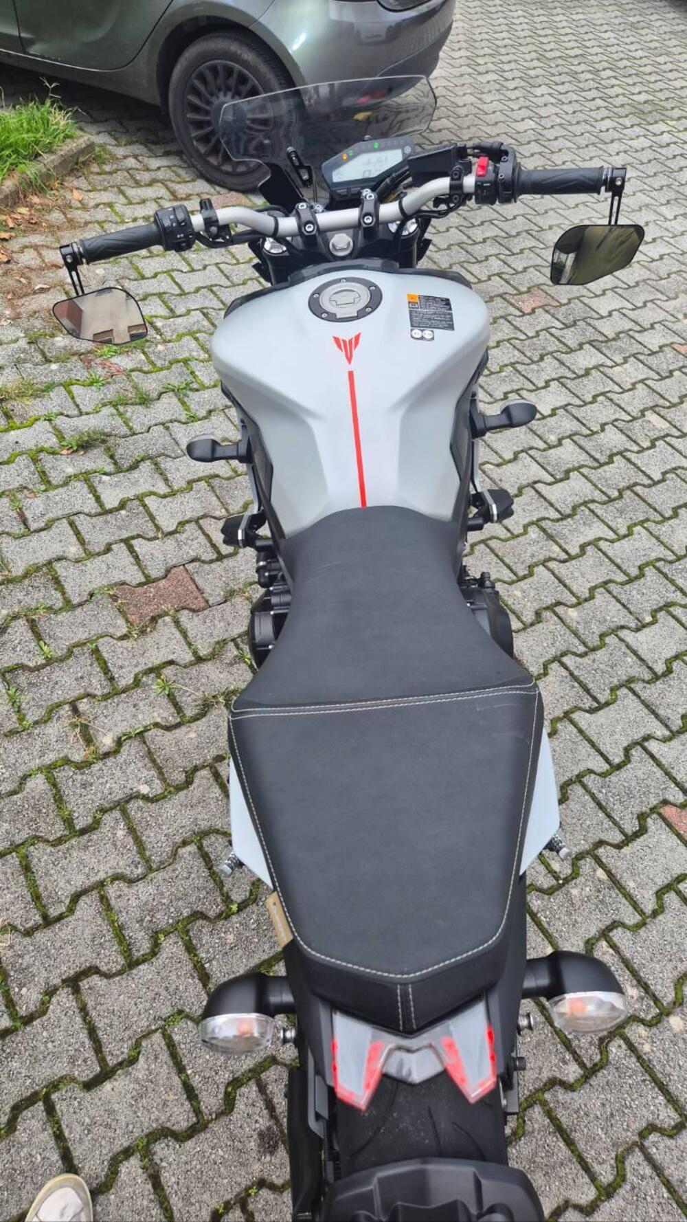 Yamaha MT-09 (2017 - 20) (14)