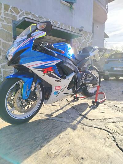 Suzuki GSX R 600 (2011 - 16) usata