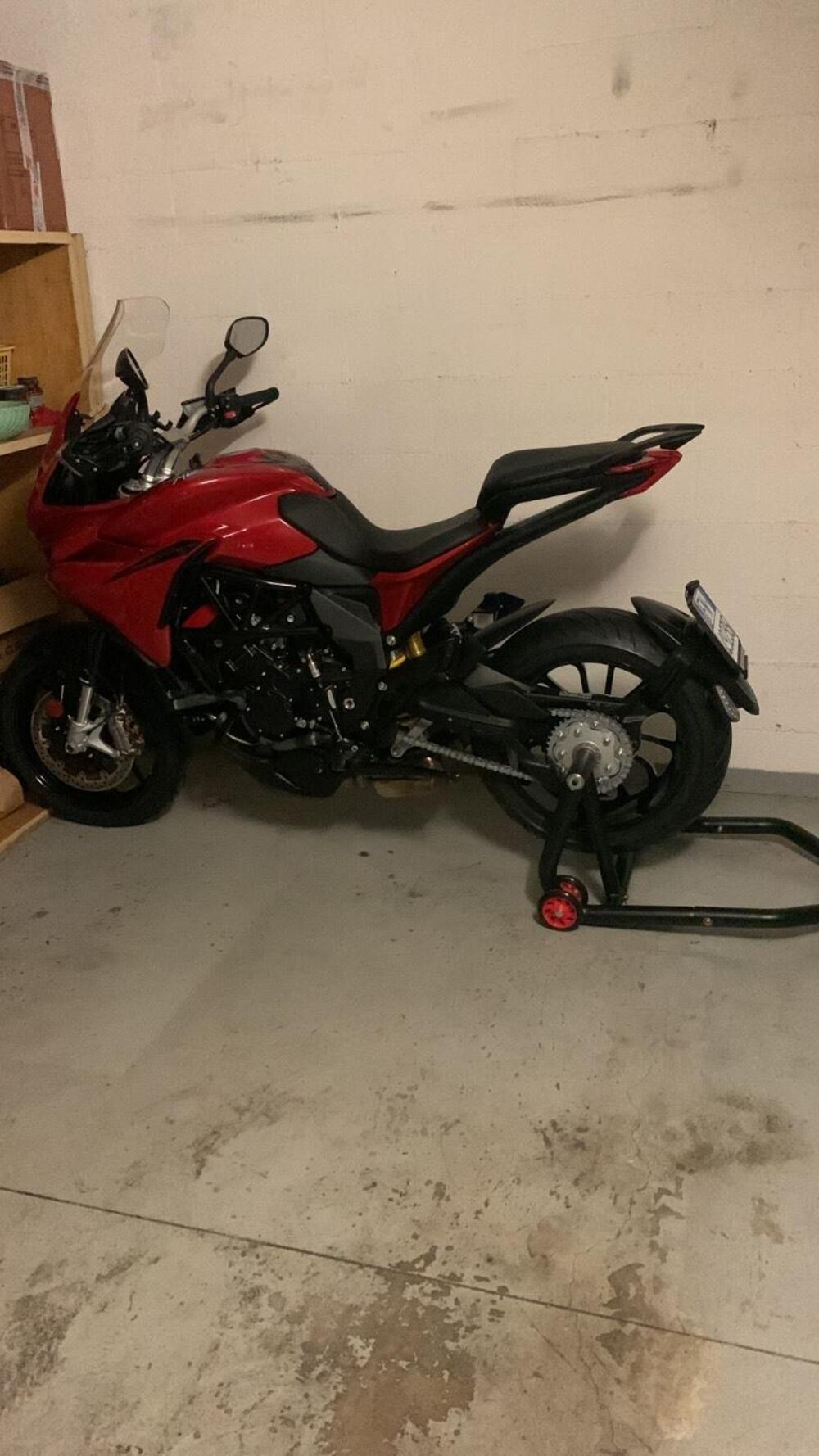 MV Agusta Turismo Veloce 800 R (2023 - 26) (2)