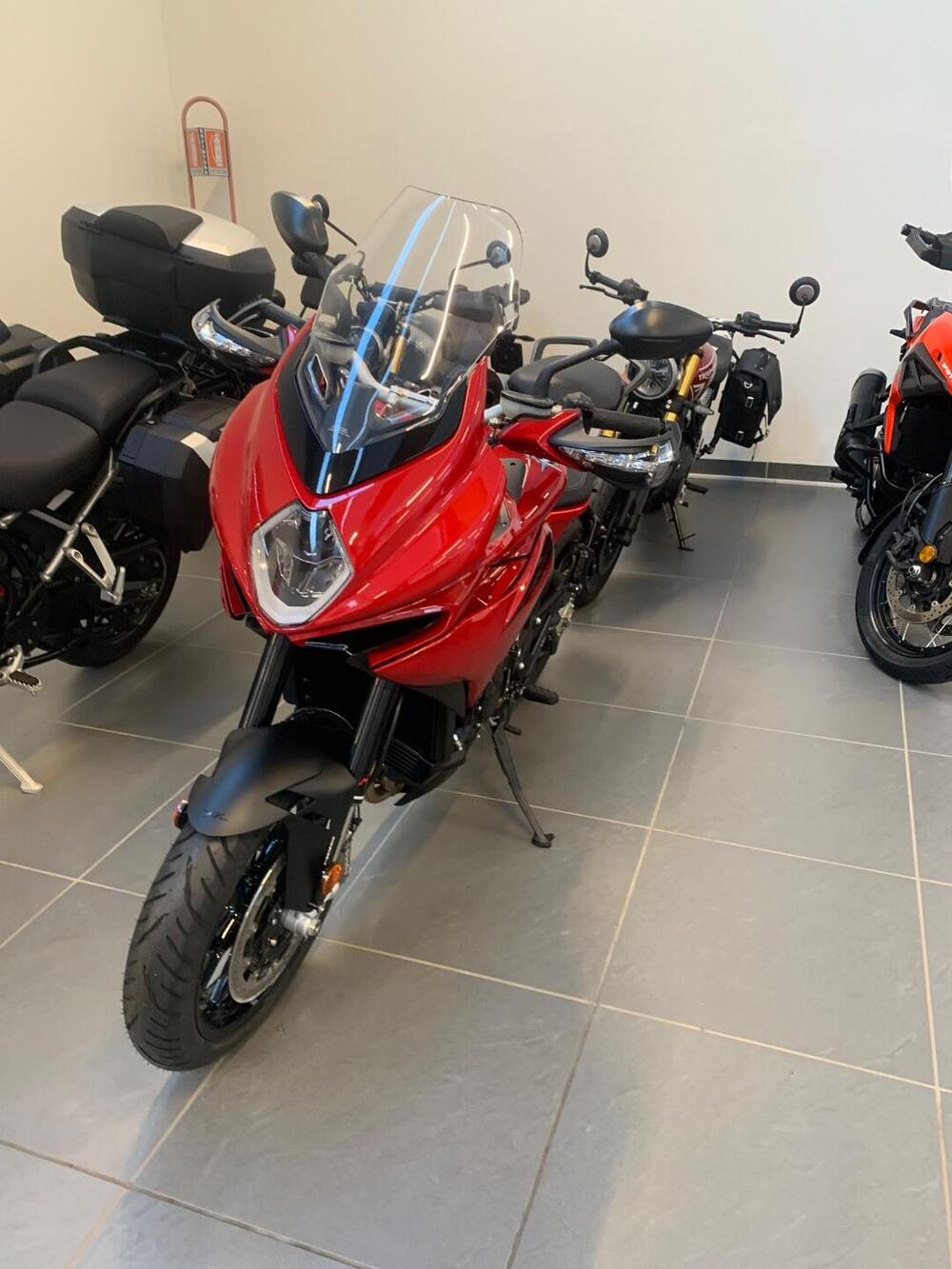 MV Agusta Turismo Veloce 800 R (2023 - 26) (4)