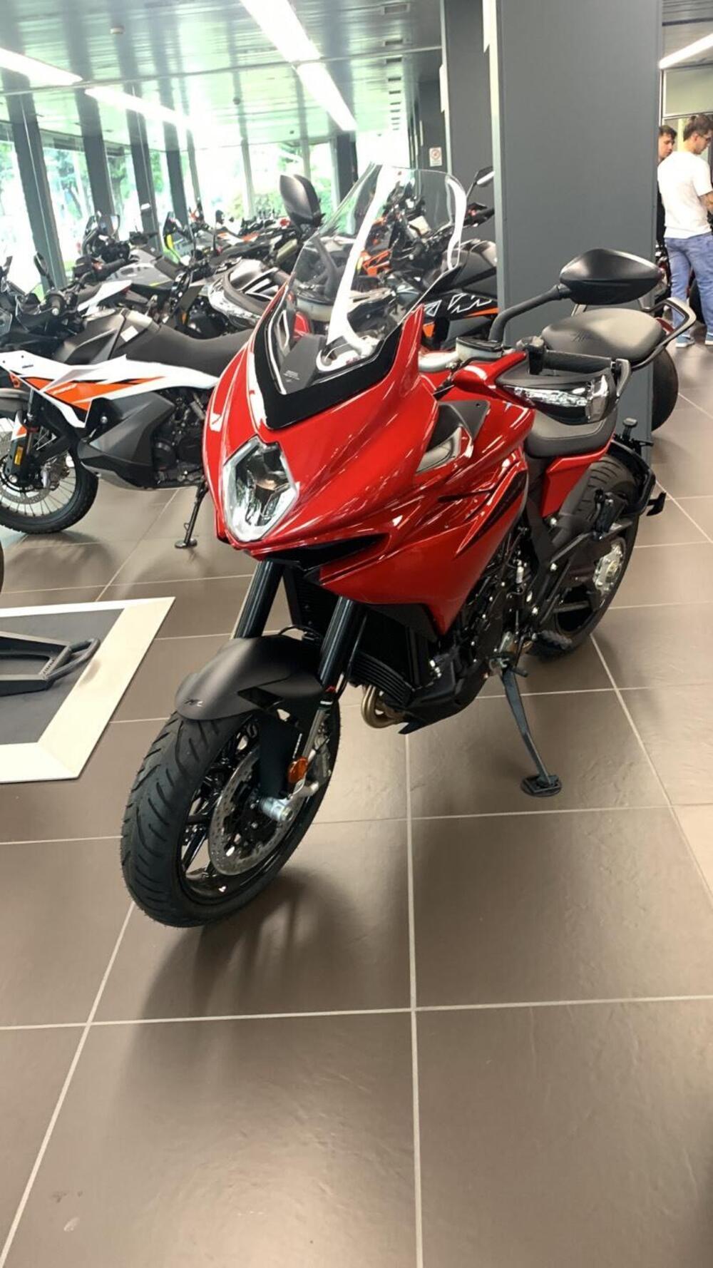 MV Agusta Turismo Veloce 800 R (2023 - 26) (8)