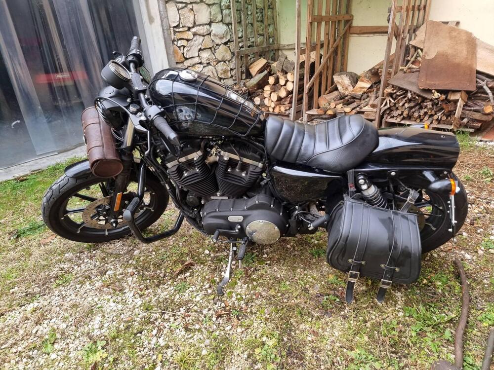 Harley-Davidson 883 Iron (2017 - 20) - XL 883N