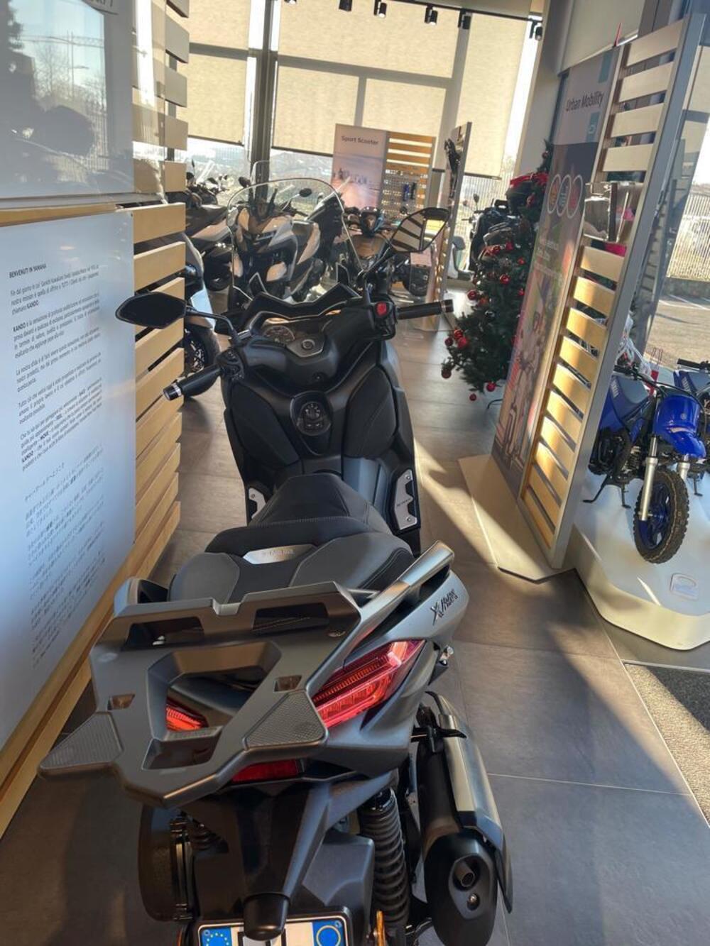 Yamaha X-Max 300 Tech Max (2021 - 24) (3)