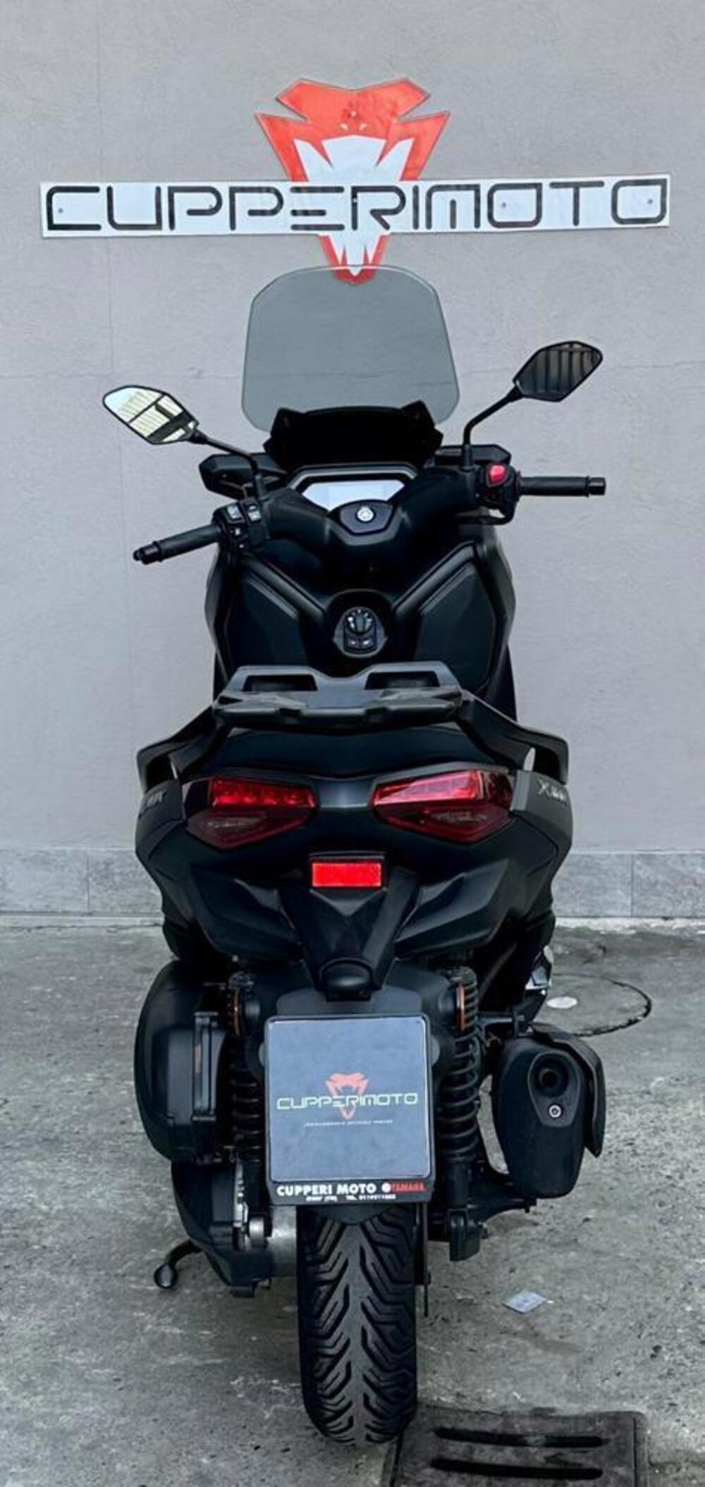 Yamaha X-Max 300 (2021 - 24) (3)