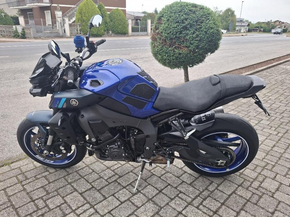 Yamaha MT-10 (2022 - 25) (9)