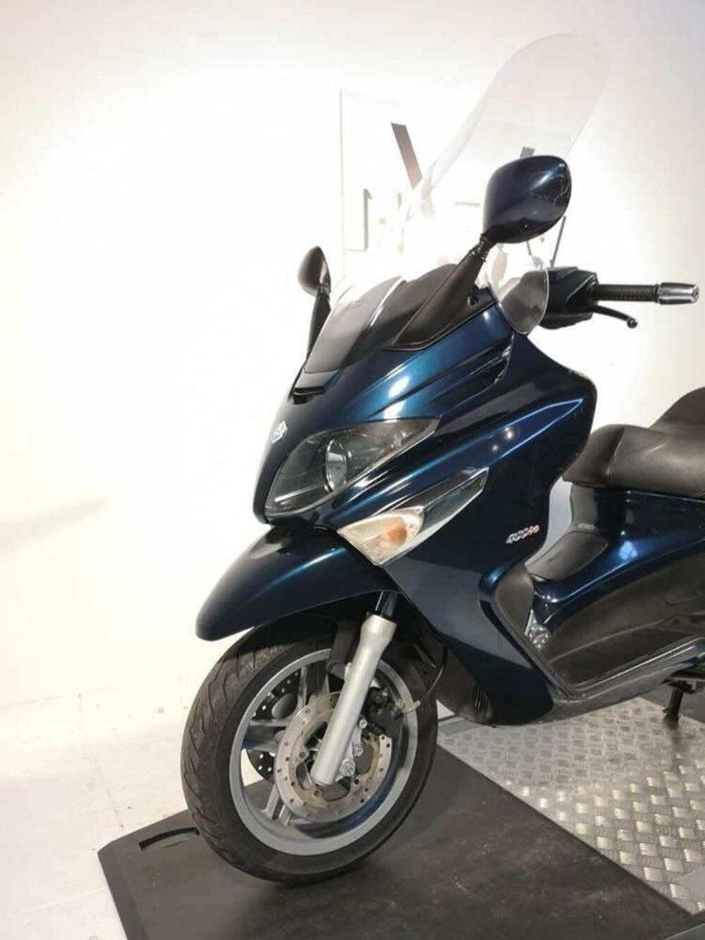 Piaggio Xevo 400 (2007 - 13) (4)